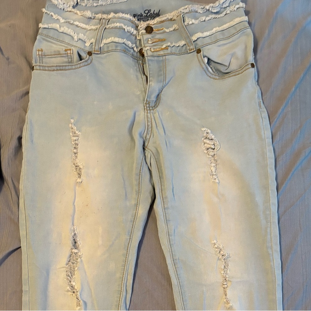 Light Washed Long Jeans with Holes
